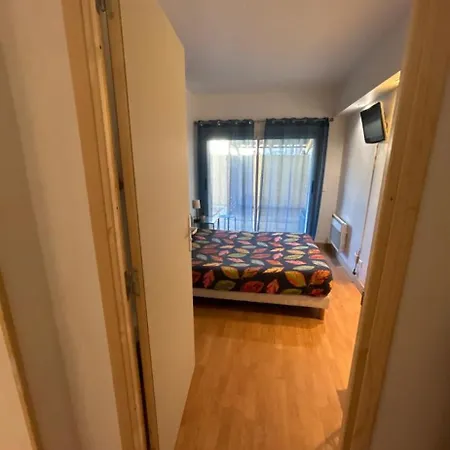 Gare Saint Charles Tgv 6 Personnes Apartment Marseille Exterior photo